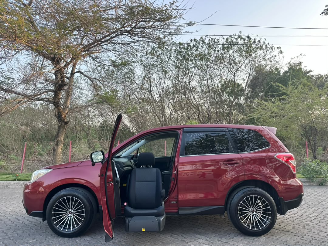 SUBARU FORESTER thumbnail 6